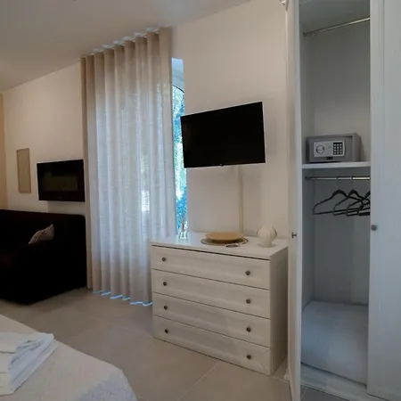 ゲストハウス Lamapulia トッレ・ア・マーレ