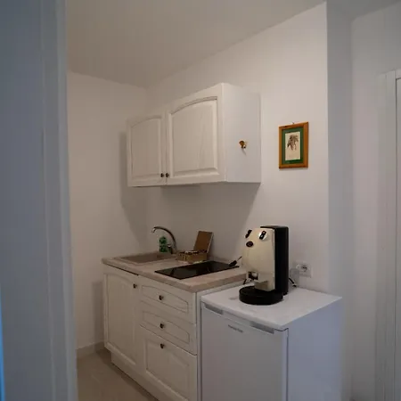 Lamapulia Pensionat 4*