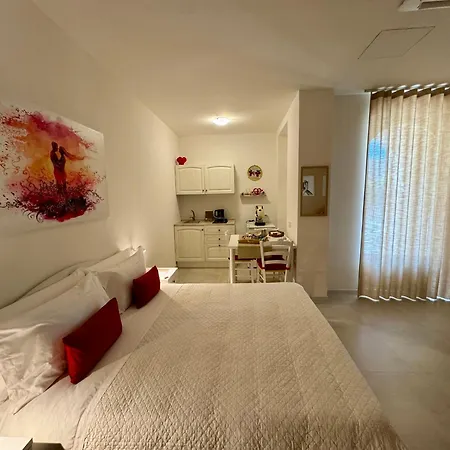 Lamapulia 4*