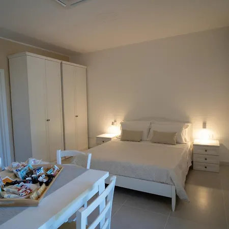 ゲストハウス Lamapulia