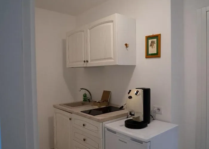 Lamapulia بيت ضيافة 4*